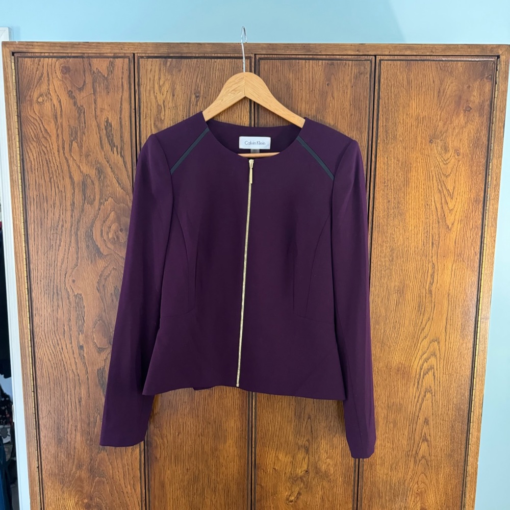 Calvin Klein purple fitted zip up blazer size 8